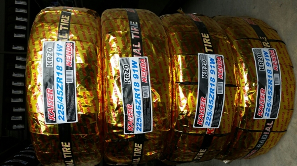 225 45 18 Kenda ปี15 ใหม่