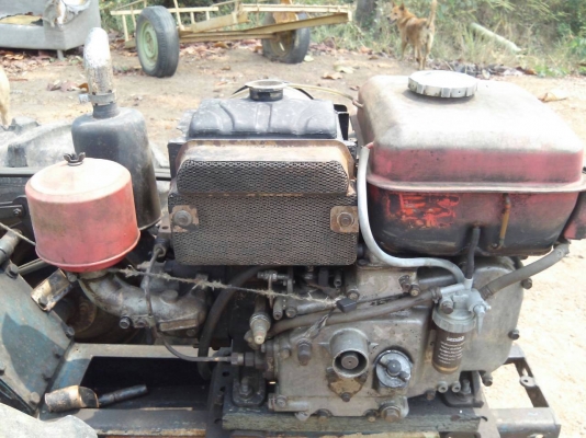 รถไถนั่งขับพร้อมใช้งาน เครื่องคูโบต้า 9.5 แรง