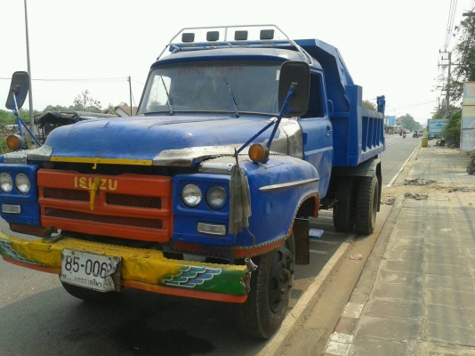 ขาย 6 ล้อดั้ม หัวยาวสวยๆๆ  เครื่อง 6BB 145 แรง มีสโลว์เกียร์กลาง เฟื่องท้ายใหญ่ฟูโซ่ เอกสารสัญญาซื้อขาย