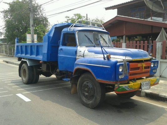 ขาย 6 ล้อดั้ม หัวยาวสวยๆๆ  เครื่อง 6BB 145 แรง มีสโลว์เกียร์กลาง เฟื่องท้ายใหญ่ฟูโซ่ เอกสารสัญญาซื้อขาย