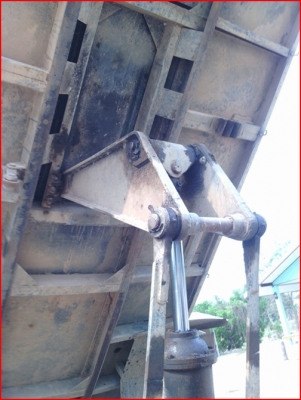 อยากขายจริงๆครับขายได้ขายเลยว่ามา-ขาย 6 ล้อฮีโน่ดั๊มพ์เกษรต เครื่อง HO7 -ขายตามสภาพรถวิ่งข้าวเปลือก