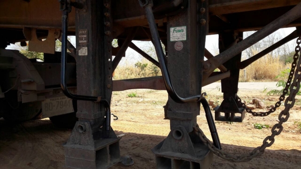 ขาย หัวลากไอ้หลง MMTFN627RNC ปี 45 พร้อมหาง 3 เพลา ยาว 12 เมตร เครื่องยนต์ 260 แรงม้า เกียรใหญ่ ช่วงล่างแน่น ทะเบียนพร้อมโอน