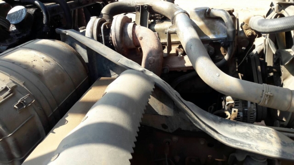 ขาย หัวลากไอ้หลง MMTFN627RNC ปี 45 พร้อมหาง 3 เพลา ยาว 12 เมตร เครื่องยนต์ 260 แรงม้า เกียรใหญ่ ช่วงล่างแน่น ทะเบียนพร้อมโอน