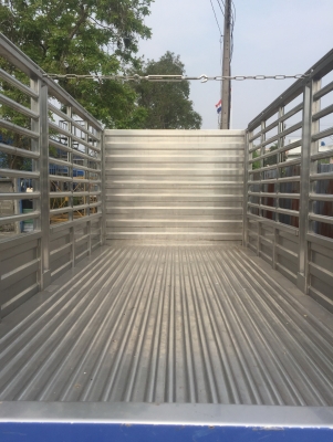 ขายISUZU NPR เครื่อง 130แรงเทอโบว์ กระบะสแตนเลสสภาพสวยมาก 089-4324977