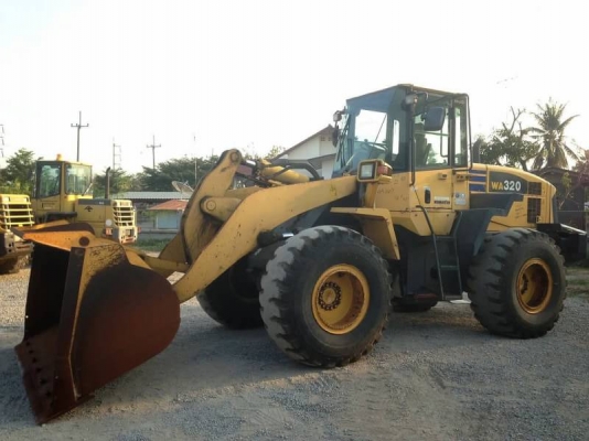 KOMATSU WA320-5 ญี่ปุ่นแท้ โทร.090-986-2521 อ๊อบ