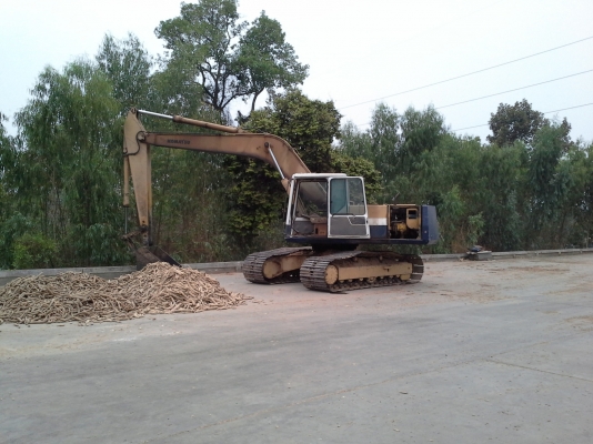 ขาย ไม่ค่อยได้ใช้ PC200-5 komatsu