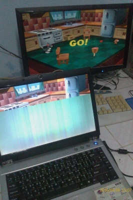 โน๊ตบุ๊ค Vzio M549SS โน๊ตบุ๊ค Vzio M549SS