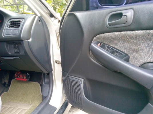 ขาย civic ตาโต a/t v-tec รถบ้านสภาพดีมาก ขาย civic ตาโต a/t v-tec รถบ้านสภาพดีมาก