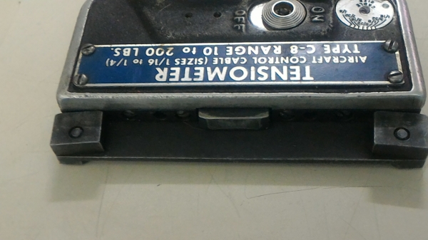 เครื่องเทสวัดความดึงของสายเคเบิ้ล สายสลิง Tensiometer Air Craft Control Cable ที่ใช้ในระบบของเครื่องบิน ผลิตที่ อเมริกา เครื่องเทสวัดความดึงของสายเคเบิ้ล สายสลิง Tensiometer Air Craft Control Cable ที่ใช้ในระบบของเครื่องบิน ผลิตที่ อเมริกา
