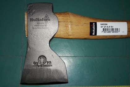 ขายขวานช่างไม้ขวานถากไม้1 3/4ปอนด้ามไม้ฮิคกอรี่ Made in Sweden.