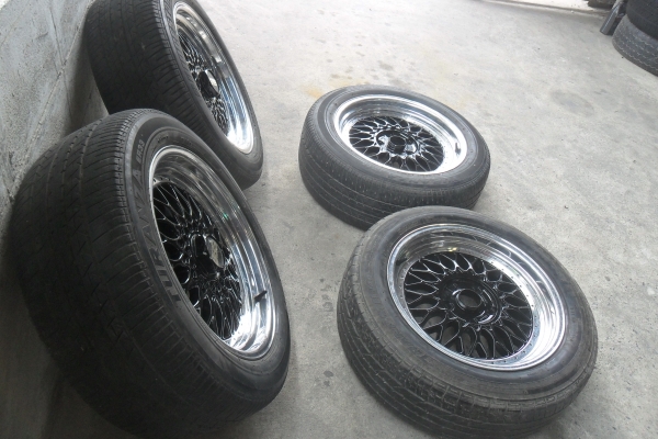 ล้อแม่ก17นิ้ว5รุ120 บีเอ็ม พร้อมยาง สวยๆ 4 ล้อ ราคา 8900 บาท ล้อแม่ก17นิ้ว5รุ120 บีเอ็ม พร้อมยาง สวยๆ 4 ล้อ ราคา 8900 บาท