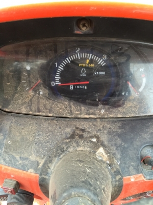 KUBOTA 36แรงปี54 ทำงาน1900ชม เอกสารเล่มทะเบียน อุปกรดันหน้า ผ่าน5