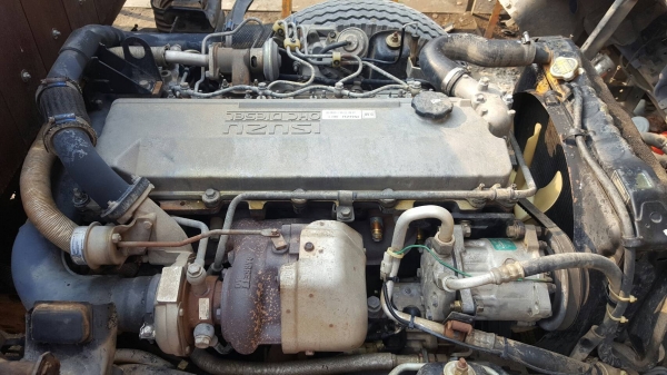 6ล้ออีซุNKR เครือง130 เทอร์โบ พวงมาลัยเพาเวอ พร้อมคอกเหล็ก ทะเบียนเอกสารครบ ราคาต่อลอง