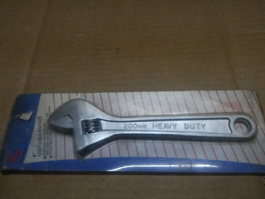 ประแจเลื่อนขนาด 8 นิ้ว RELIABLE ของใหม่เก่าเก็บ เหล็กเนื้อดี ปากกว้างสุด 24 มม.