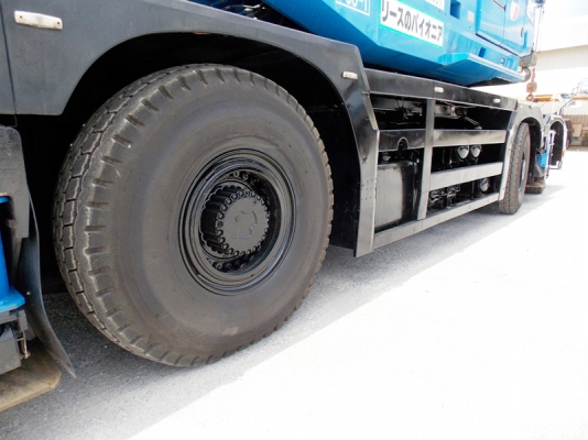 ขายด่วน เครน 6 ล้อ 70 ตัน KATO  KR70H