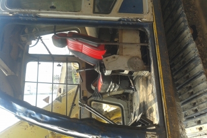 (มาๆๆๆลดสุดๆไปเลย)ขายkobelco sk100 mark 3 เก่านอกพึ่งมาอยู่เมืองไทยได้ 2 ปี ปั้มดี เอวแน่นหนึบไม่มีโยกไม่มีคอน เครื่องดี พร้อมลุยทุกพื้นที่