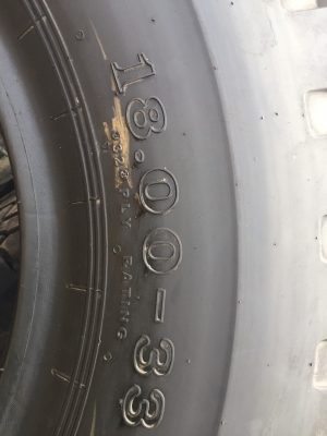 ยางใหม่ 1800-33 หนา 32 ชั้นกับ 40 ชั้นก็มีขายนะครับ ยางใหม่ 1800-33 หนา 32 ชั้นกับ 40 ชั้นก็มีขายนะครับ