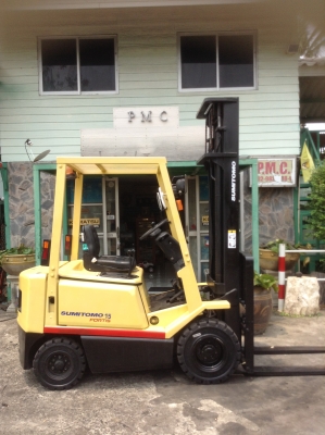 +++ ขายโฟล์คลิฟท์  SUMITOMO FD15  ขนาด  1.5  ตัน  เครื่องยนต์ดีเซล  เสา 3 ท่อน  6 เมตร  เกียร์ออโตเมติค  งา 1,070  มม.  แบตเตอรี่ใหม่  ยางตันใหม่  4  เส้น  รับประกัน  3 เดือน