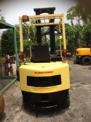 +++ ขายโฟล์คลิฟท์  SUMITOMO FD15  ขนาด  1.5  ตัน  เครื่องยนต์ดีเซล  เสา 3 ท่อน  6 เมตร  เกียร์ออโตเมติค  งา 1,070  มม.  แบตเตอรี่ใหม่  ยางตันใหม่  4  เส้น  รับประกัน  3 เดือน