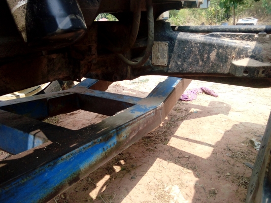 ขายรถไถ  newholland TT75 ราคาต่อรองได้คับ