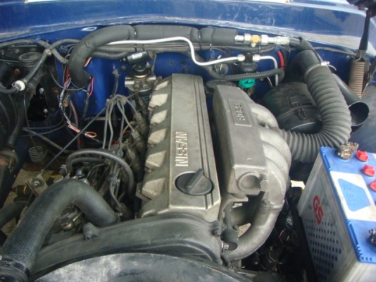 ขายเครื่อง พร้อมเกีย(เกียร์ธรรมดา)  นิสสัน  RD28