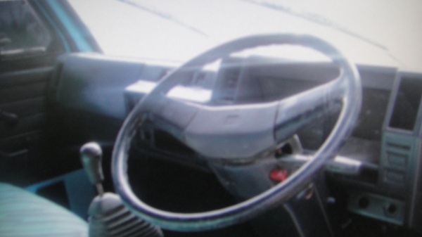 หัว ISUZU NKR หัวบางๆสีใหม่ ขาหน้า-หลัง คันเกียร์พร้อมสาย ของครบยกใส่รถวิ่งได้เลย