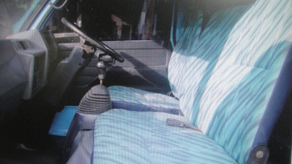 หัว ISUZU NKR หัวบางๆสีใหม่ ขาหน้า-หลัง คันเกียร์พร้อมสาย ของครบยกใส่รถวิ่งได้เลย