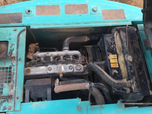 ขายแบคโฮ KOBELCO SK200 YN10 สภาพสวย เล่มทะเบียน สนใจโทร 081-970-1072