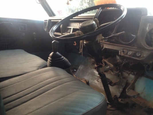 6ล้อบรรทุก ISUZU KS-110 ฝาดำ เกียร์สั้นสาย Fหน้า-หลัง คัสซีดี พ.ธรรมดา กระบะพื้นไม้คอกไม้เกษตร ยาว4.30ม. ยาง8.25/16 พร้อมใช้งาน เล่มฯ ครบ ภาษี1ปี **ขาย ISUZU KS-110 แรง 6ล้อบรรทุก ช่วงล่างใหญ่ พร้อมลุยงาน ISUZU KS 4BE1-110HP ฝาดำ เกี