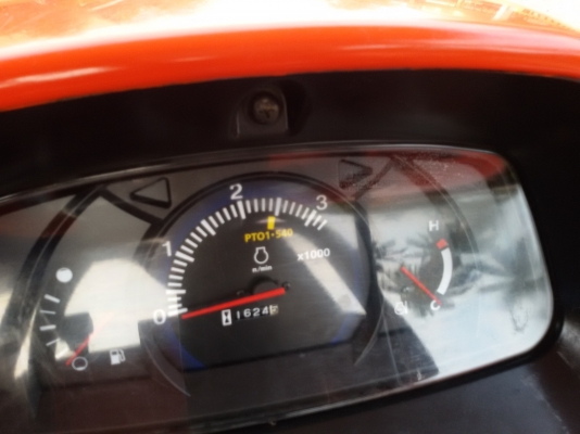 ปัญญาแทรคเตอร์..จัดมาให้ครับ ด่วน!!!คูโบต้า L3608 พร้อมใบมีดคานบน พร้อมผาน6 ตราช้าง22&times;6รถไร่สีเดิมๆ จัดส่ง อ.ลานสัก จ.อุทัยธานี