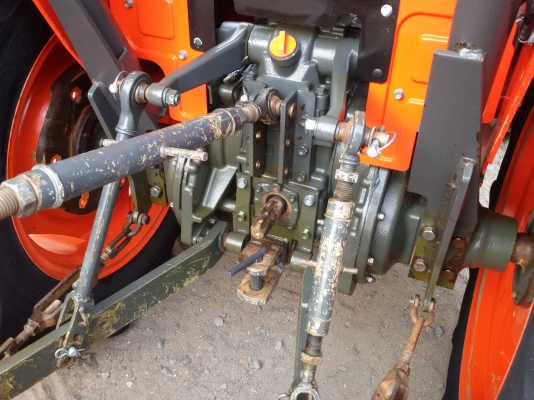 ปัญญาแทรคเตอร์..จัดมาให้ครับ ด่วน!!!คูโบต้า L3608 พร้อมใบมีดคานบน พร้อมผาน6 ตราช้าง22&times;6รถไร่สีเดิมๆ จัดส่ง อ.ลานสัก จ.อุทัยธานี