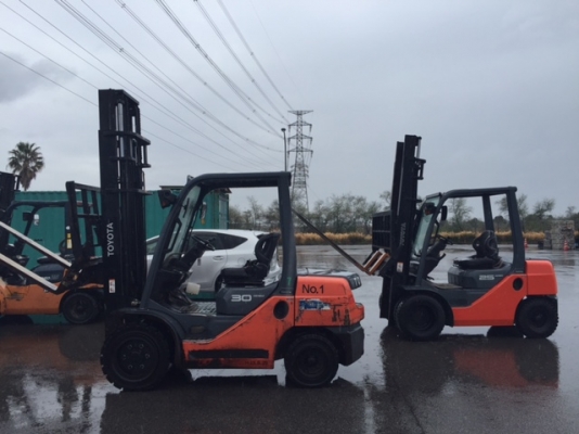 ขายรถโฟลคลิฟท์ ( เครื่องยนต์รุ่นใหม่ล่าสุด ) TOYOTA 02-8FD30 ,เครื่องยนต์ดีเซล รุ่นใหม่ล่าสุดดีเซล 1DZIII ,เสายกสูง 4 เมตร ,งาปรับคว่ำ-หงาย , รถนำเข้าจากญี่ปุ่น 100\% ขายรถโฟลคลิฟท์ ( เครื่องยนต์รุ่นใหม่ล่าสุด ) TOYOTA 02-8FD30 ,เครื่องยนต์ดีเซล รุ่นใหม่ล่าสุดดีเซล 1DZIII ,เสายกสูง 4 เมตร ,งาปรับคว่ำ-หงาย , รถนำเข้าจากญี่ปุ่น 100\%