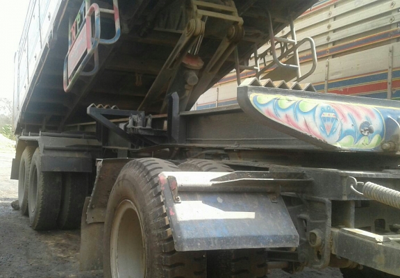 สิบล้อ อีซูชุ 320ปี50 แม่ลูก3คานแท้ ดั้มมีเนียม สภาพดีสวยเดิมๆพร้อมใช้งาน ทะเบียนพร้อมโอน