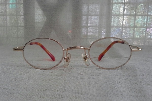 แว่นสายตายาวไททาเนียม  Giorgio Bartani made in Japan