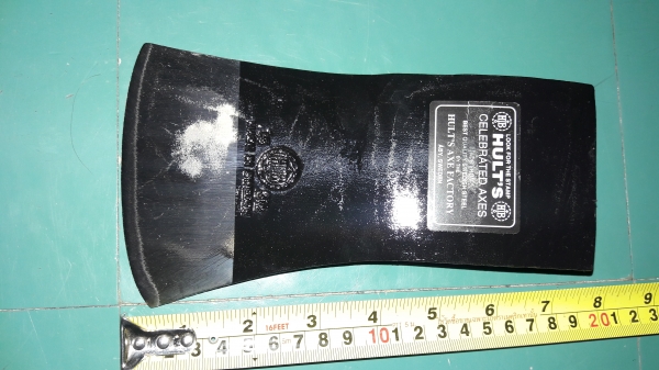 ขายหัวขวานเสือ3 1/2 HULT'S CELEBRATED AXES. MADE IN SWEDEN.