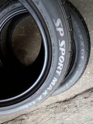 245/50R18 ยาง RUNFLAT DUNLOP SP SPORTMAX GT ชุด 4 เส้น tel.081-427-3941 ไอดีไลน์ 0814273941 245/50R18 ยาง RUNFLAT DUNLOP SP SPORTMAX GT ชุด 4 เส้น tel.081-427-3941 ไอดีไลน์ 0814273941