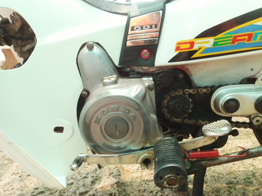 ขาย ดรีมคุรุเครื่องเดิม สตาร์ทได้ 2 ระบบ ไฟหน้า-หลังติด (ไม่ ท.บ. / ออกใบซื้อขายให้จากทางร้าน) ((((( 8,900 บาท ))))) ขาย ดรีมคุรุเครื่องเดิม สตาร์ทได้ 2 ระบบ ไฟหน้า-หลังติด (ไม่ ท.บ. / ออกใบซื้อขายให้จากทางร้าน) ((((( 8,900 บาท )))))