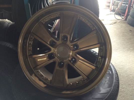 ขายแม๊ก พร้อมยาง ขอบ 17/265/65