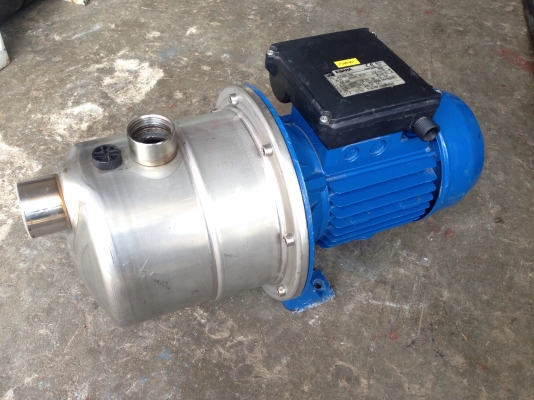 ขายปั้มน้ำหัวปั้มสแตนเลส Ebara 1HP. 220V ไฟบ้าน รุ่นแรงดันสูง สภาพสวยมาก วิ่งนิ่มเดิมๆ พร้อมใช้งาน