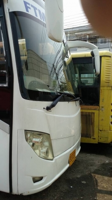 *** ลดพิเศษ 605,000 ***รถโค้ชgoldendragon (sunlong) 30-0373 ขนาด12เมตร แอร์ไฟฟ้าหนาวๆ เครื่อง280hps turbo ngv ราคาต่อลองได้