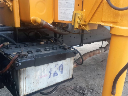 ขายรถบรรทุกติดเครน ปรับราคาใหม่570000 ขายรถบรรทุกติดเครน ปรับราคาใหม่570000