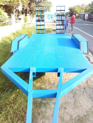 รถลากรถเกี่ยว รถไถ รถเมคโครเล็ก รถลากรถเกี่ยว รถไถ รถเมคโครเล็ก