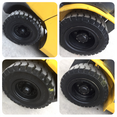 Komatsu -17 เบนซิน เกียออโต้ Komatsu -17 เบนซิน เกียออโต้