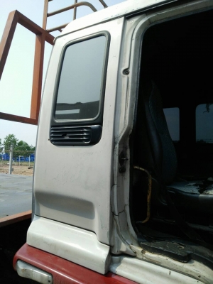 หกล้อ อีซุชุ DEGA195ปี40 พื้นเรียบ ยาว7.20ม สภาพดีพร้อมใช้งาน ทะเบียนพร้อมโอน หกล้อ อีซุชุ DEGA195ปี40 พื้นเรียบ ยาว7.20ม สภาพดีพร้อมใช้งาน ทะเบียนพร้อมโอน