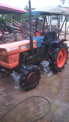 รถไถคูโบ้าแอล1500ขับเคลื่อน4ล้อ