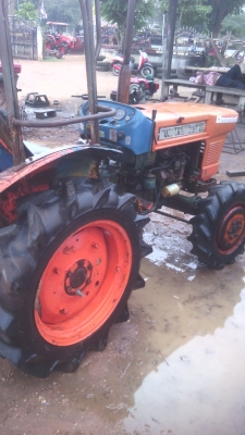 รถไถคูโบ้าแอล1500ขับเคลื่อน4ล้อ