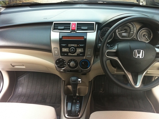 Hoda city s cng auto 2012 Hoda city s cng auto 2012