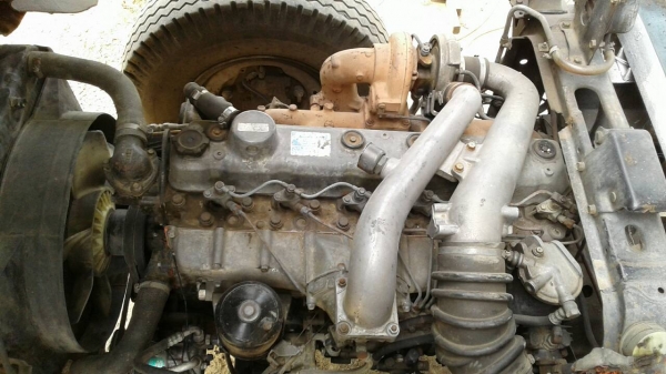 ต้องการขายด่วน  รถบรรทุก 10 ล้อ MITSUBISHI FN527 TF  220 เทอร์โบ รถบ้านๆ สวย ๆ เจ้าของขายเอง ราคาคุยกันได้นะคะ