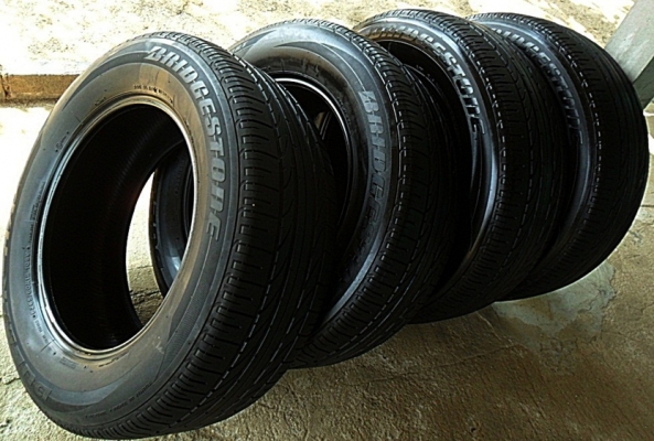 ยางขอบ18 กระบะสูง+SUV  บริดสโตน265-60-R18 ปี14 (4เส้น3,500)