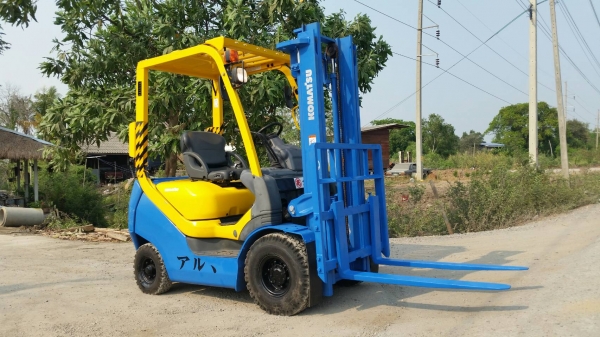 ขายด่วนรถยกKOMATSU FG10-21ยก1ตันรุ่นใหม่ตัวล่าสูดเกียรออโต้ยางใหม่4เส้นเสาสูง3เมตรรถนอกเพิ่งเข้ามายังไม่เคยใช้งานในเมืองไทยเลย
